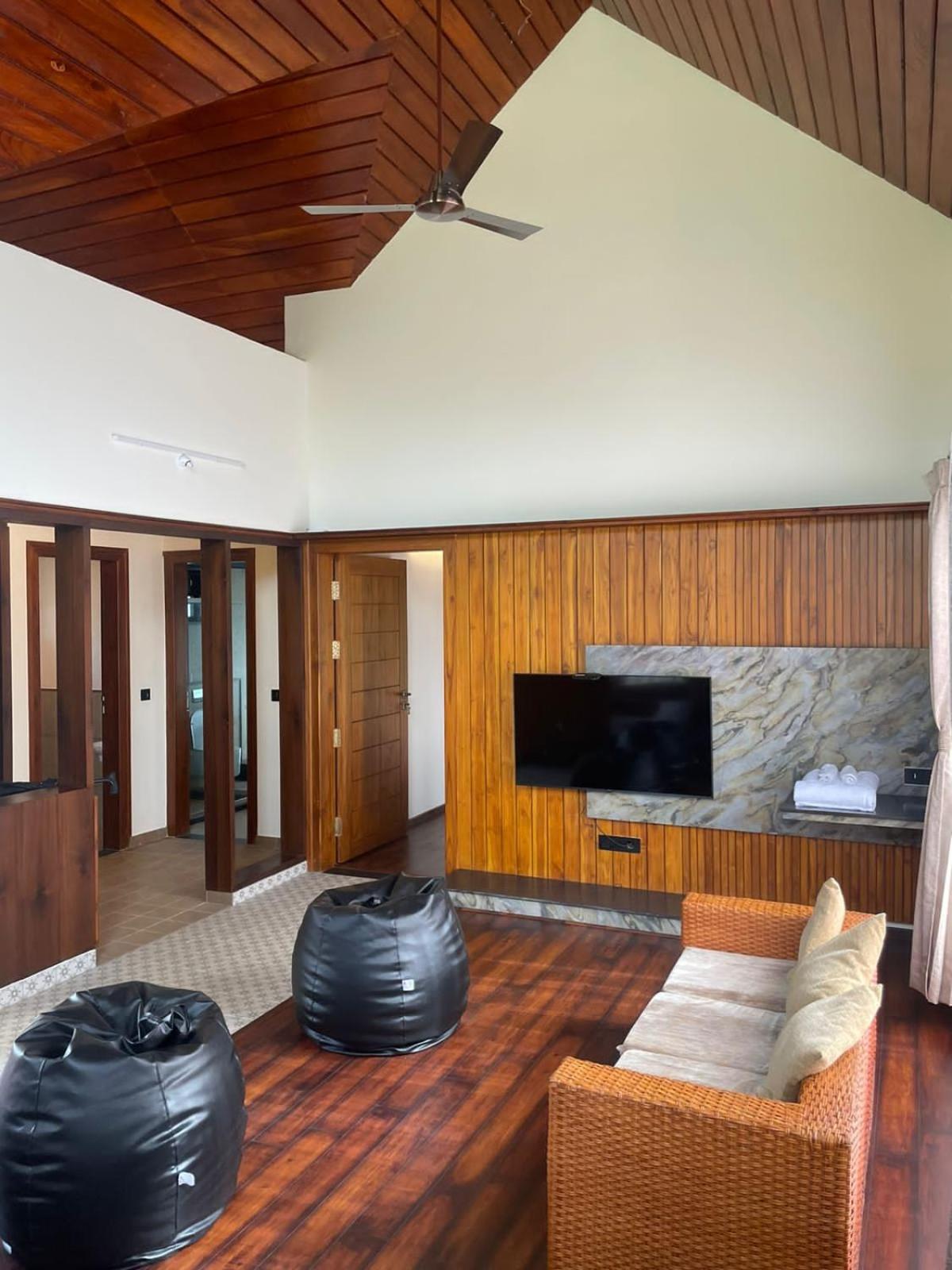 فندق Biranji Aqua Retreat Chikmagalūr المظهر الخارجي الصورة