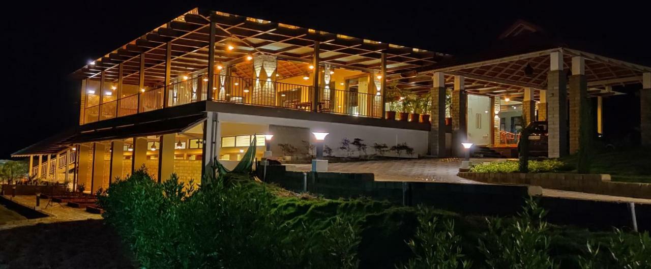 فندق Biranji Aqua Retreat Chikmagalūr المظهر الخارجي الصورة