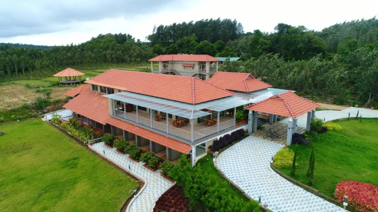 فندق Biranji Aqua Retreat Chikmagalūr المظهر الخارجي الصورة